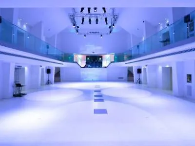 Life Hotel 4*