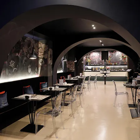 Life 4* Rome